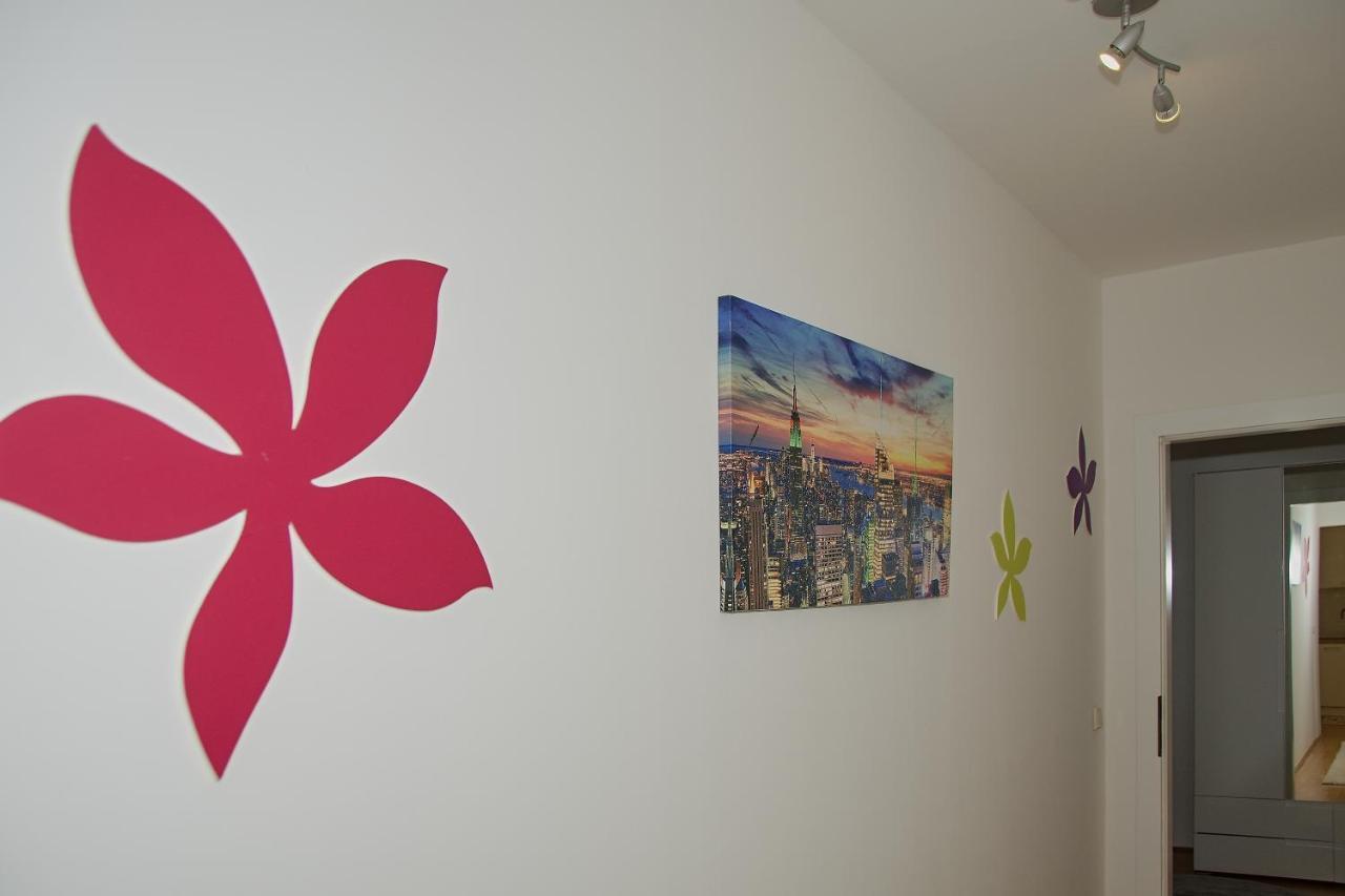 Blue Lotus Apartment Viena Exterior foto